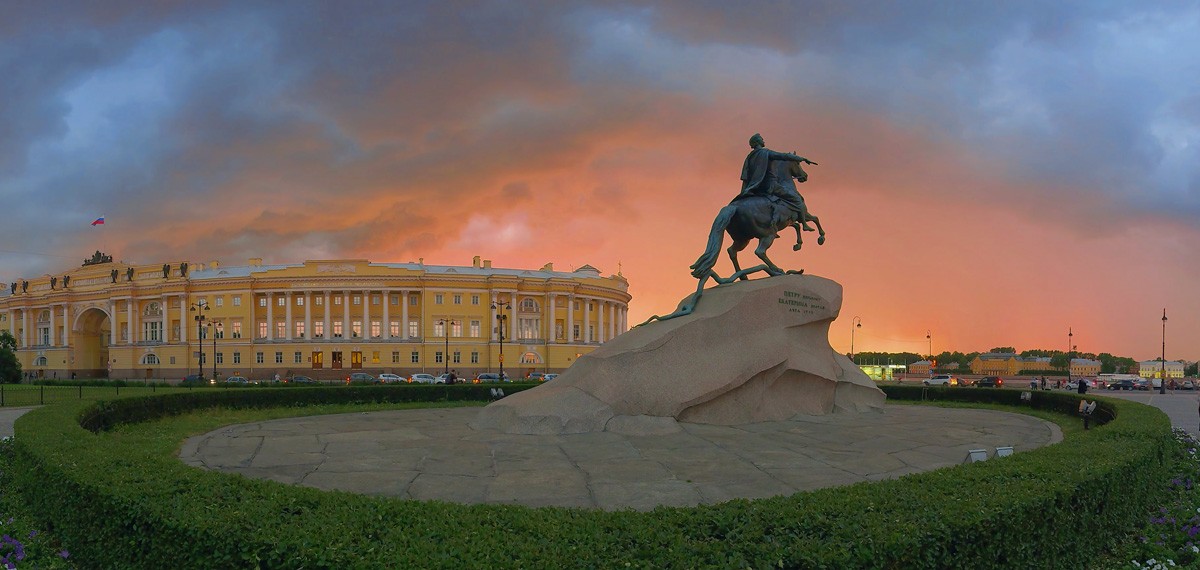 Путешествие в Санкт-Петербург