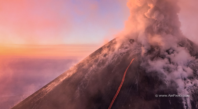 kluchevskaya sopka eruption, Kamchatka