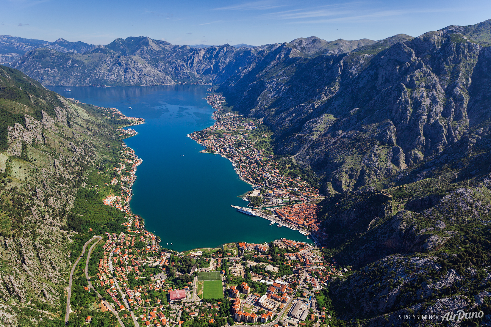 Kotor bay. Боко-Которская бухта Черногория. Которский залив Черногория. Kotor Черногория. Боко Которский залив Тиват.