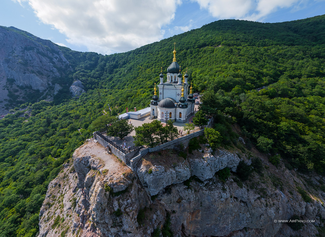 Храм Воскресения Христова в Форосе