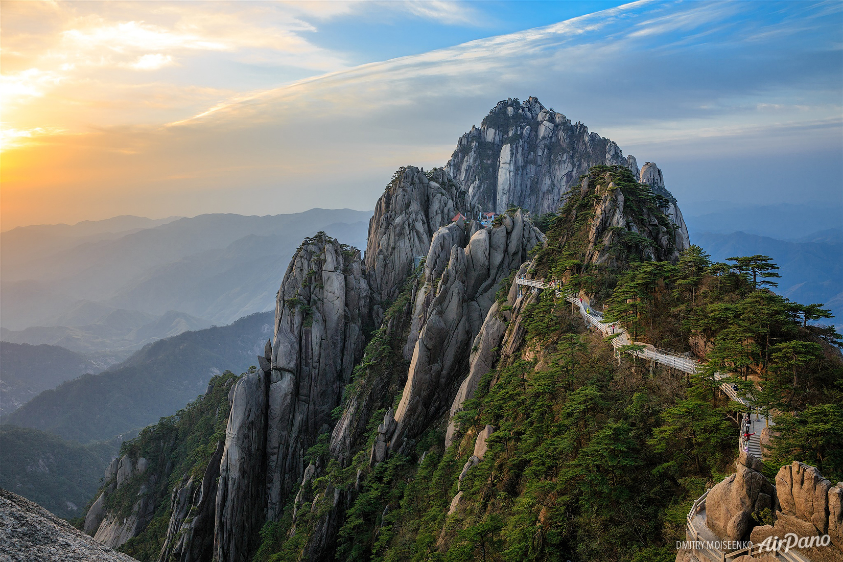 Горы хуаншань китай фото