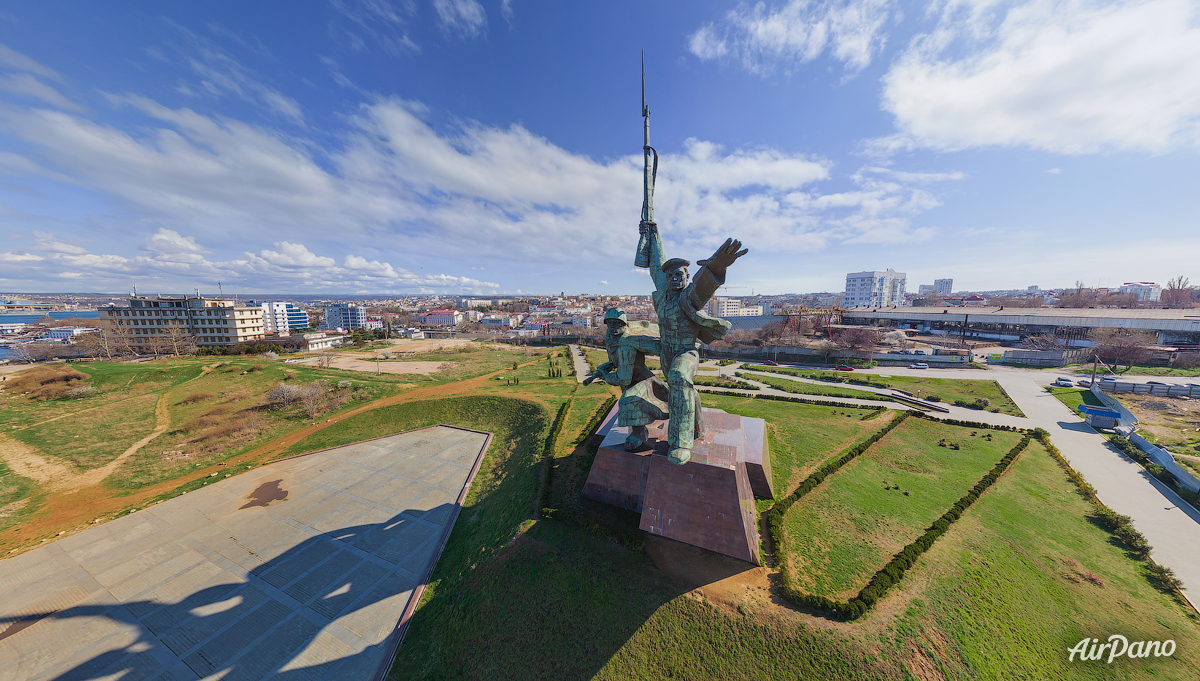 Севастополь памятник матросу и солдату фото